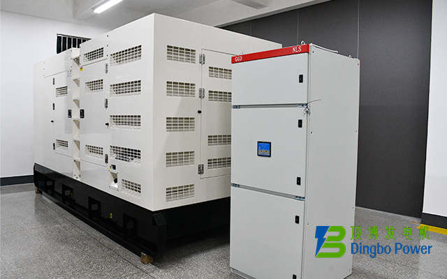 400KW康明斯静音箱式广西顶博发电机组制造1